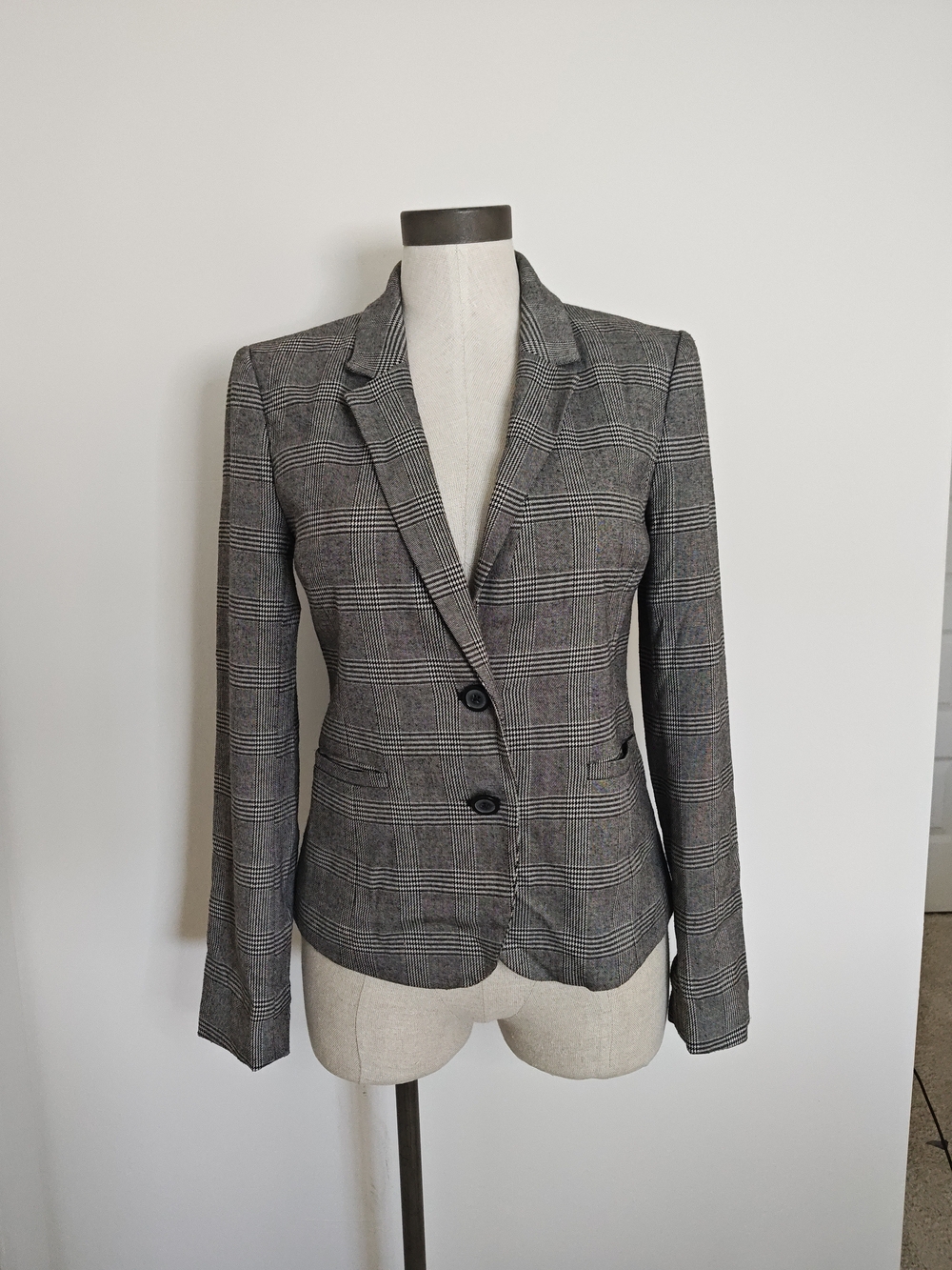 LOFT Gray Glen Plaid Fitted Blazer | 2
